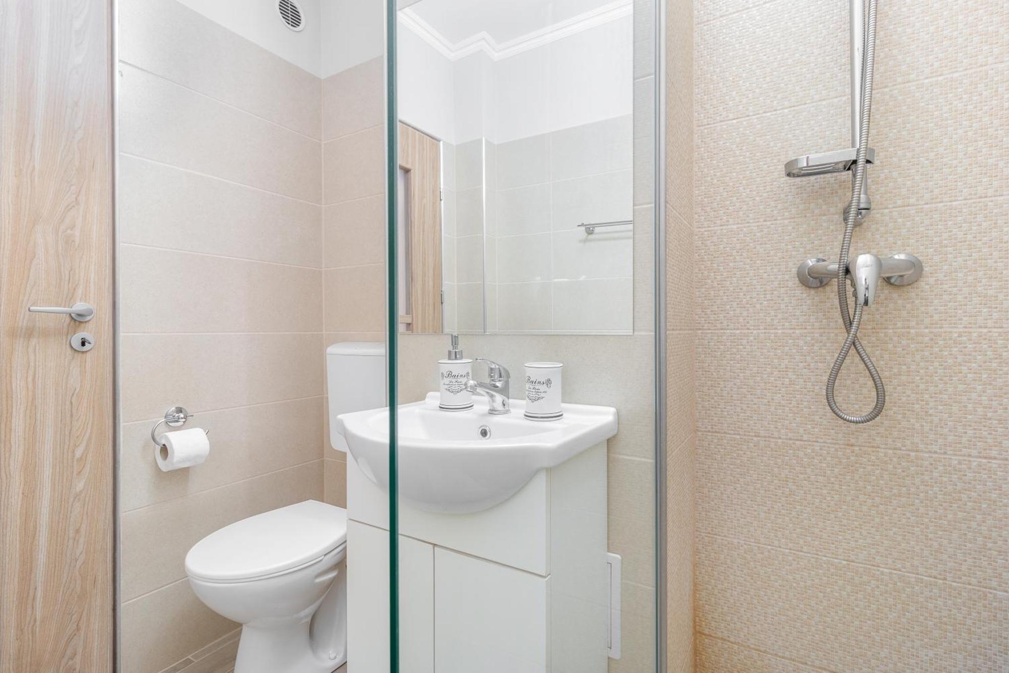 Venezia Studio Apartment Oradea Exterior foto