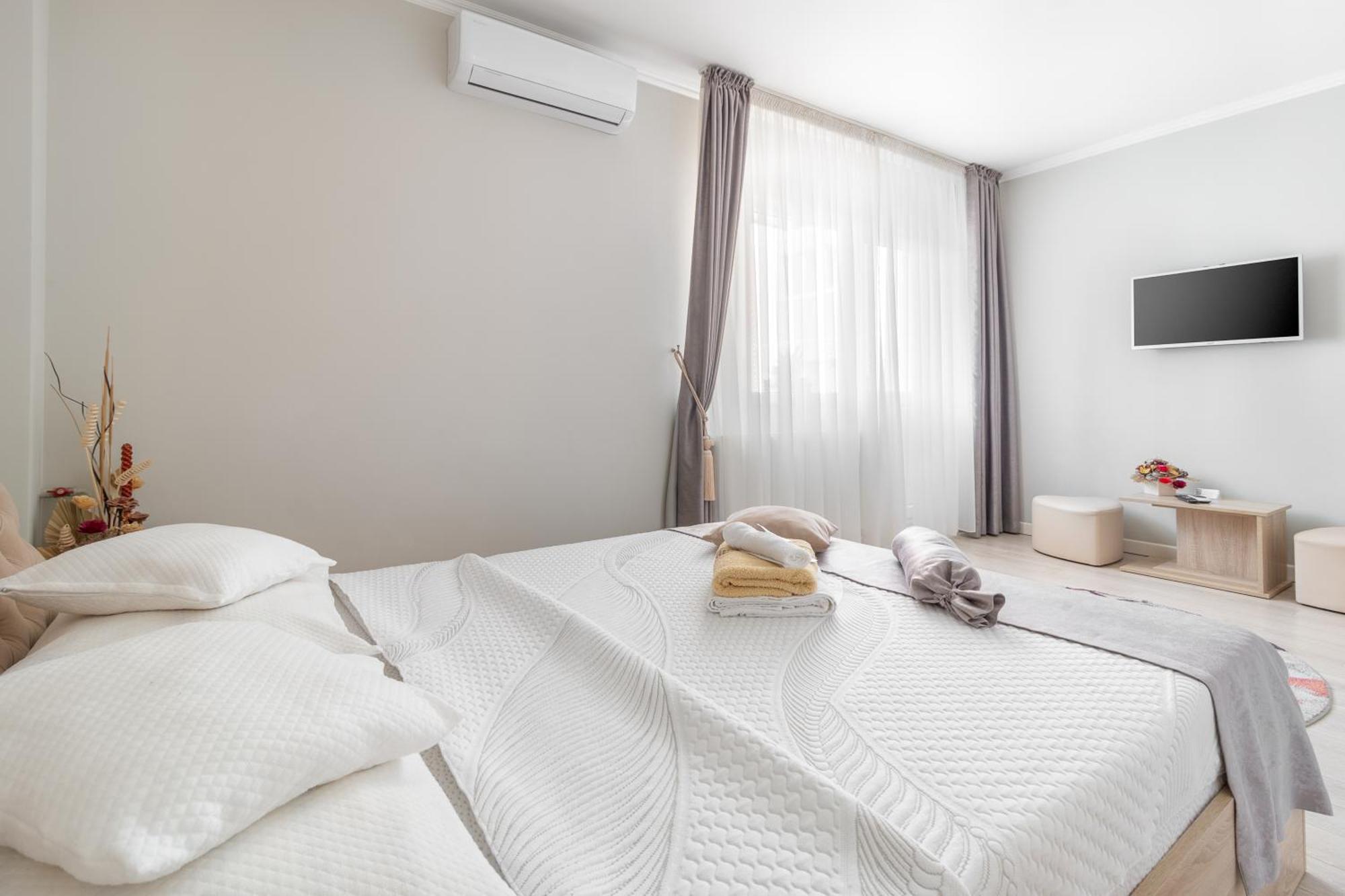 Venezia Studio Apartment Oradea Exterior foto